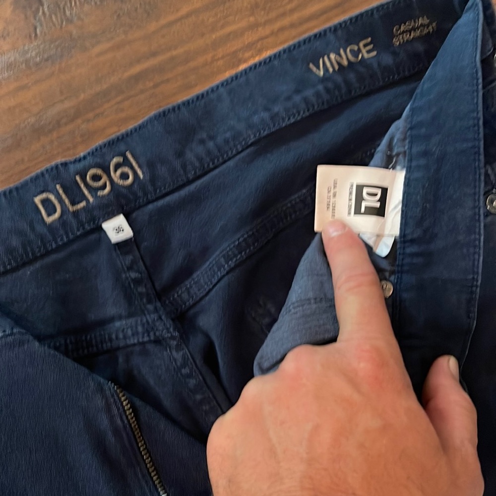 DL1961 Vince XTWILL casual fit blue pants 36x32